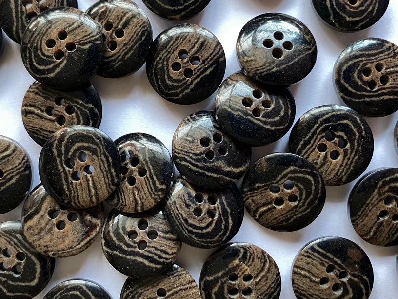 17mm - Marbled Coffee Grounds Buttons
