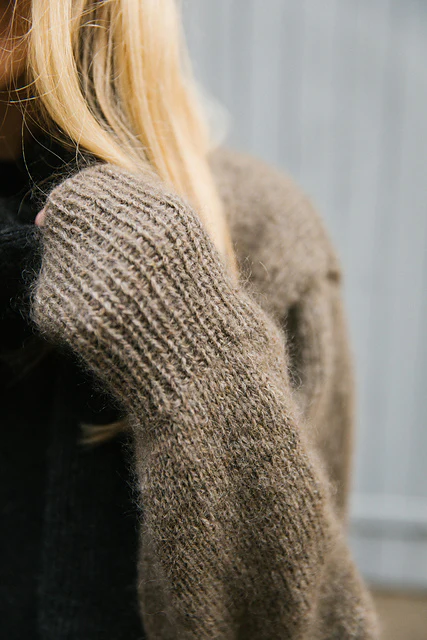 November Cardigan Pattern - Image 4