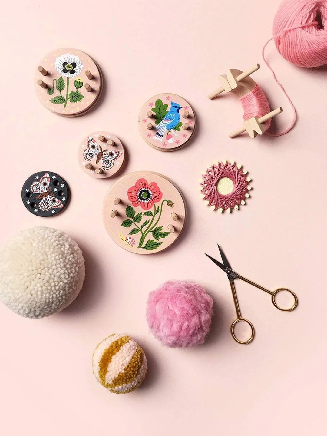 Oana Befort Pom Maker – Small Pink - Image 2