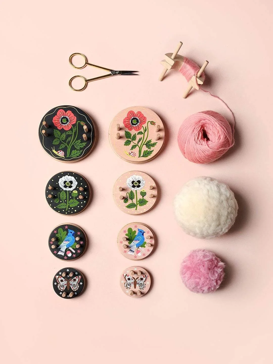 Oana Befort Pom Maker – Small Pink - Image 5