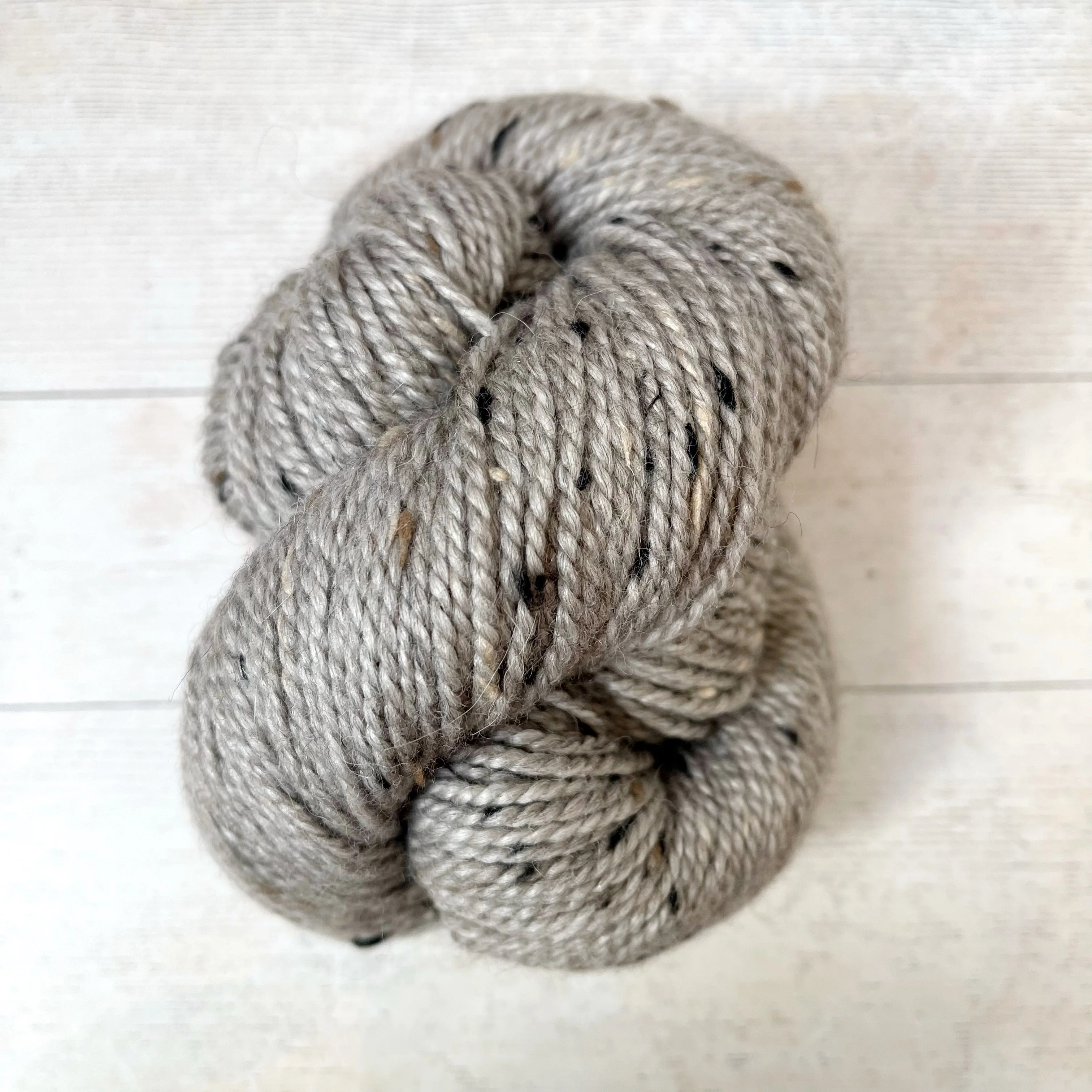 Santi Tweed - Image 2