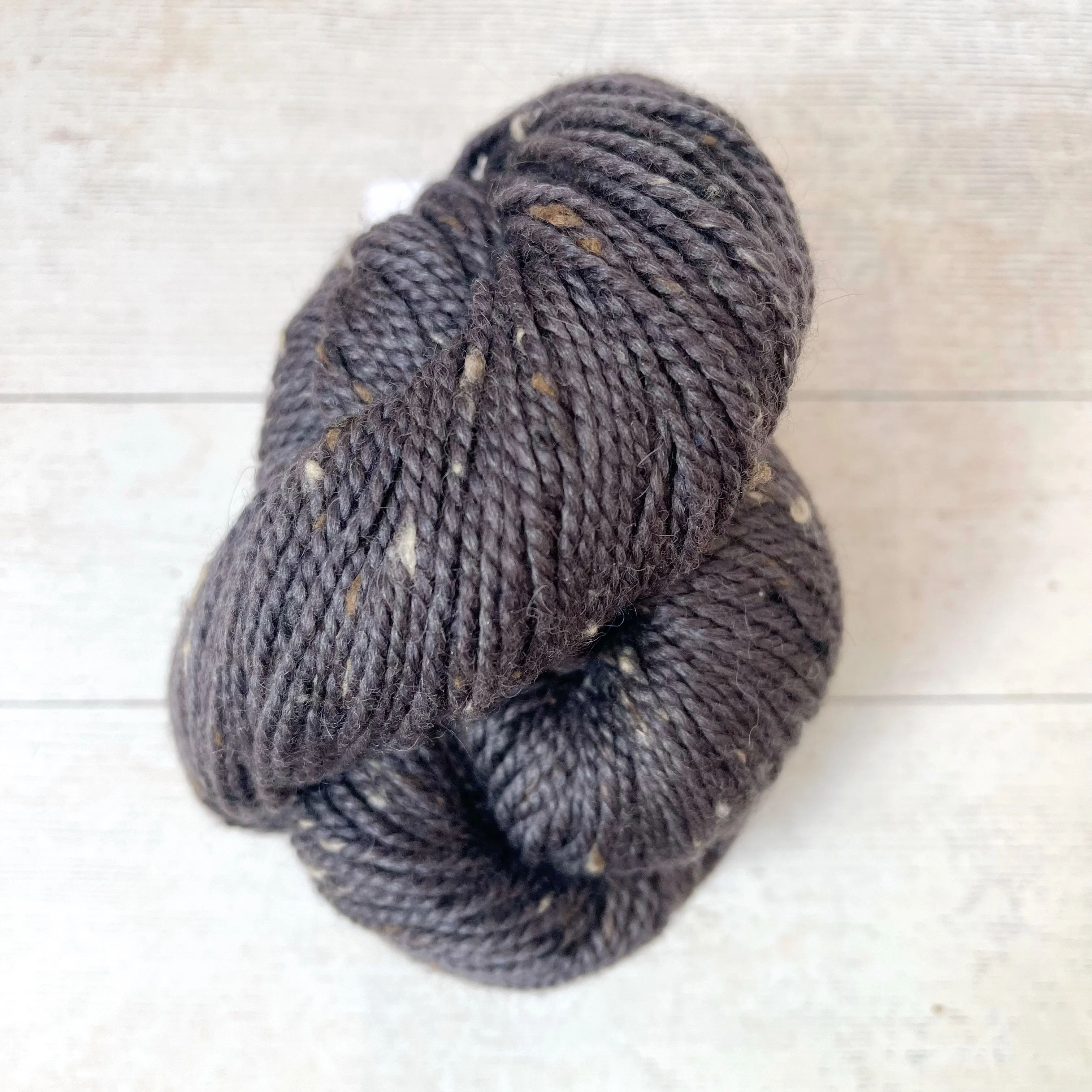 Santi Tweed - Image 4