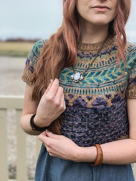 Soldotna Crop Sweater Pattern by Caitlin Hunter - Image 7